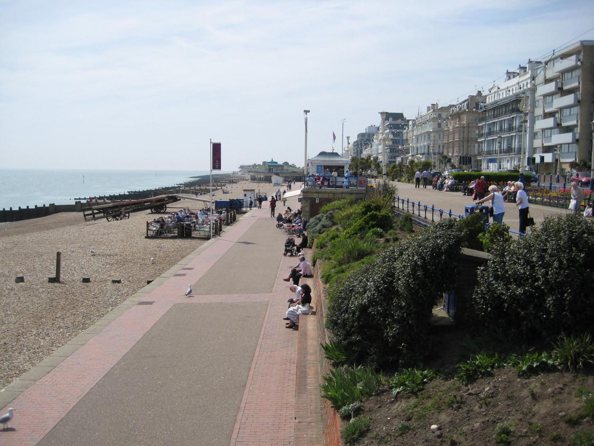 The Cherry Tree Guest House Eastbourne Exterior photo